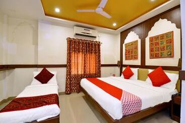 Shanti Bhawan Heritage Hotel Jodhpur