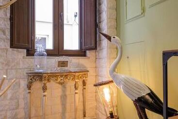 Y.baixa   Boutique Apartments