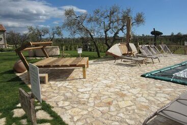 تختخواب و صبحانه Agriturismo Sweet Cottage