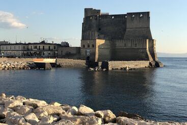 تختخواب و صبحانه It S Room Naples