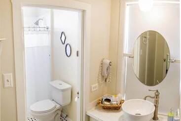 تختخواب و صبحانه La Villa De Adelina