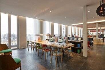 هتل Citizenm Copenhagen Radhuspladsen