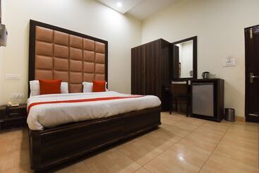 هتل Treebo Trend Welcome Inn 2