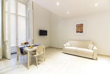 Palazzo D Auria Apart