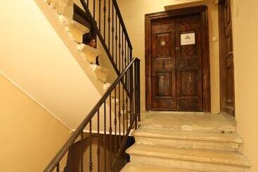 پانسیون Luxury Rooms Contessa Vitali