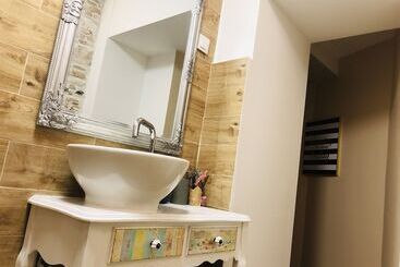 پانسیون Luxury Rooms Contessa Vitali