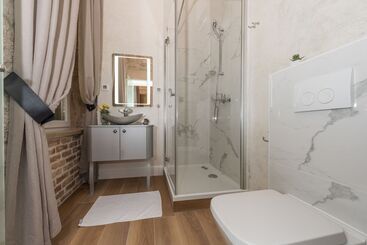 پانسیون Zara Palace   Design Rooms