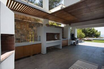 Villa Terra Creta, Luxury Retreat & Private Spa