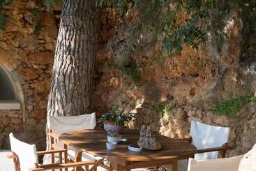 Villa Terra Creta, Luxury Retreat & Private Spa