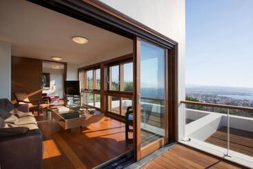 Villa Terra Creta, Luxury Retreat & Private Spa