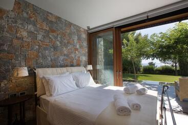 Villa Terra Creta, Luxury Retreat & Private Spa