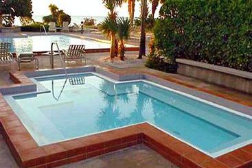 فندق 1800 Atlantic Suites