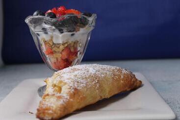 هتل 1802 House Bed And Breakfast