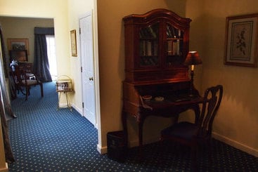 هتل Belmont House
