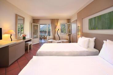 هتل Hapimag Resort Sea Garden