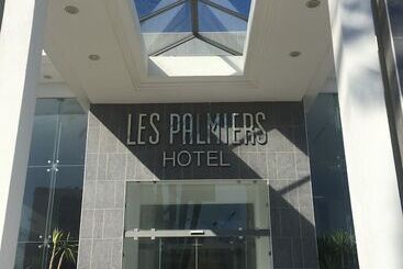 هتل Les Palmiers