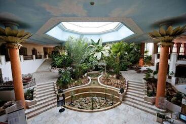 هتل Palm Beach Palace Tozeur