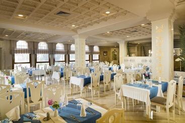 هتل Palm Beach Palace Tozeur