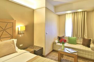 酒店 Ramada By Wyndham İstanbul Taksim
