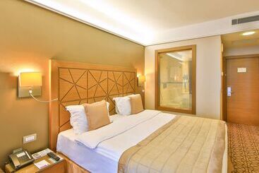 酒店 Ramada By Wyndham İstanbul Taksim