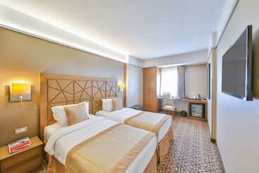酒店 Ramada By Wyndham İstanbul Taksim