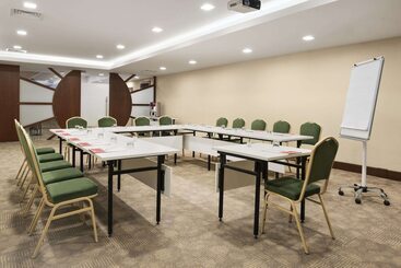 酒店 Ramada By Wyndham İstanbul Taksim