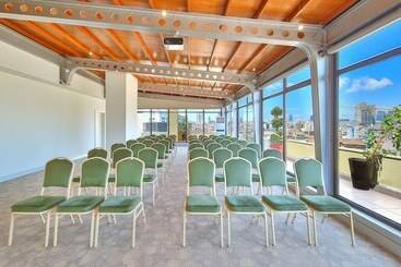 酒店 Ramada By Wyndham İstanbul Taksim