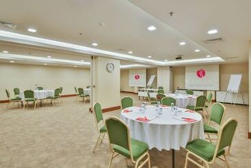 酒店 Ramada By Wyndham İstanbul Taksim