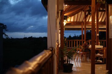 Draper Startup House For Entrepreneurs   Hostel