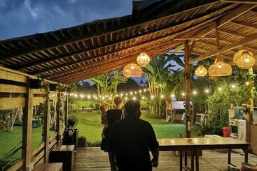 Draper Startup House For Entrepreneurs   Hostel