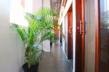Draper Startup House For Entrepreneurs   Hostel
