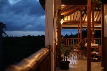 Draper Startup House For Entrepreneurs   Hostel
