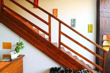 Draper Startup House For Entrepreneurs   Hostel
