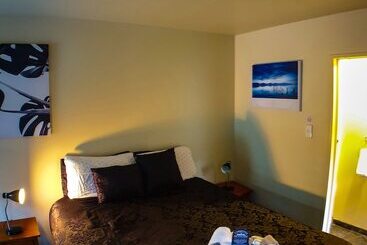 هاستل Tombstone Motel, Lodge & Backpackers