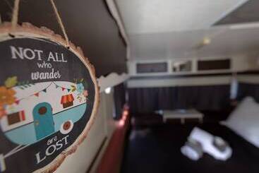 هاستل Tombstone Motel, Lodge & Backpackers