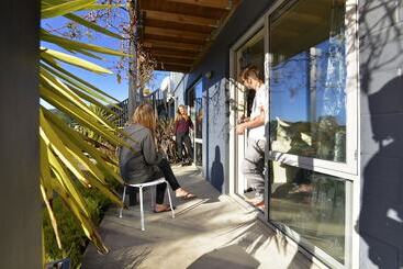هاستل Tombstone Motel, Lodge & Backpackers