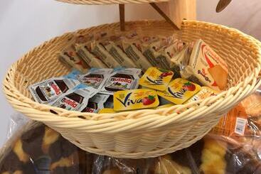تختخواب و صبحانه Antica Capri