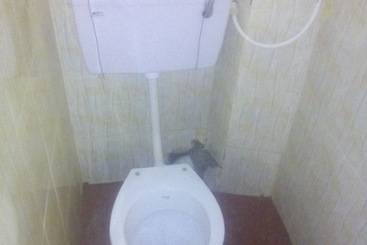 تختخواب و صبحانه The Hub Guest House