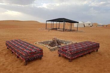 هتل Al Sarmadi Desert Night Camp