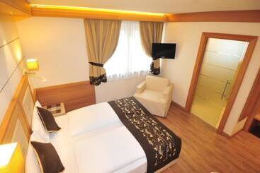 هتل B&b Bondi