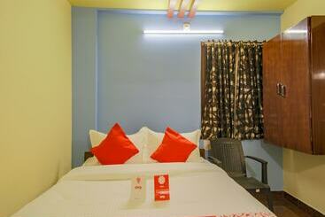 هتل Nsnr Residency By Oyo Rooms