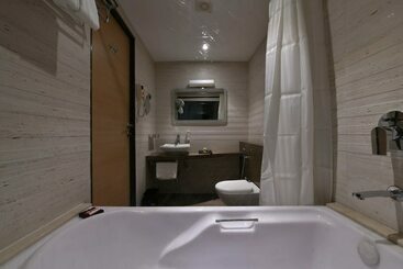 هتل Picaddle The Luxury Boutique Resort