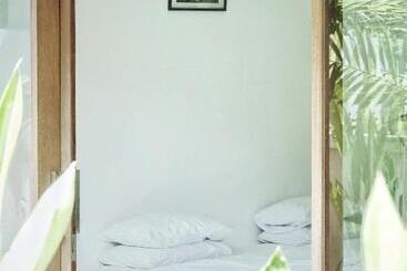 پانسیون Canggu Beach Inn