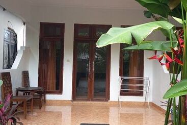 پانسیون Gili Welldone Guesthouse