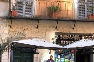 پانسیون Starhome Navona