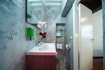 پانسیون Starhome Navona