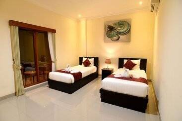 پانسیون Tom S Inn Pecatu