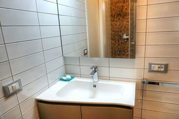 تختخواب و صبحانه Little Rock Guest House