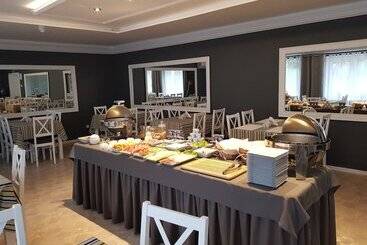 تختخواب و صبحانه Villa Julia