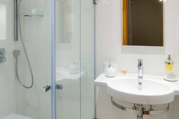 هتل Hvar Boutique Villas